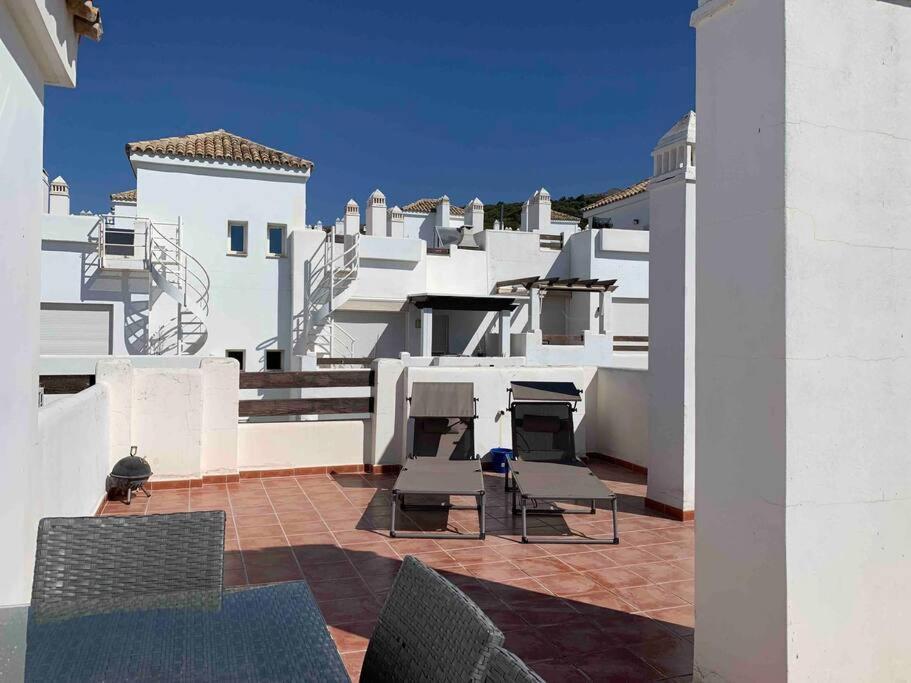 Penthouse Seaview And Golf Valle Romano Estepona Zewnętrze zdjęcie